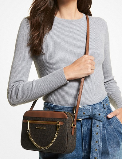 Jet Set Large Logo Crossbody Bag